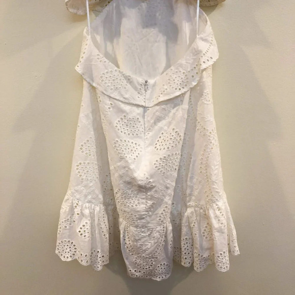 ASTR The Label Bohemian Classic Cutout Ruffle Eyelet Mini Dress Women's Small - Picture 6 of 9